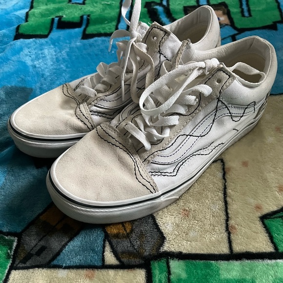 OLD SKOOL SQUIGGLE STITCH VANS M8.5/W10 - Picture 2 of 7